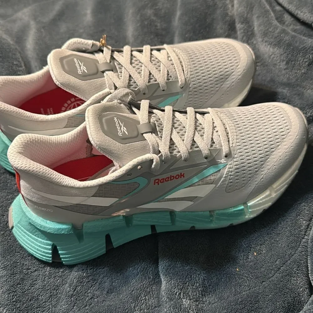 Reebok Floatzig Sneaker